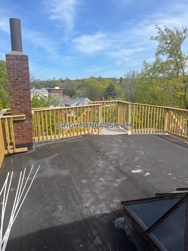Photo - 13 Bigelow St Apartment Unit 3