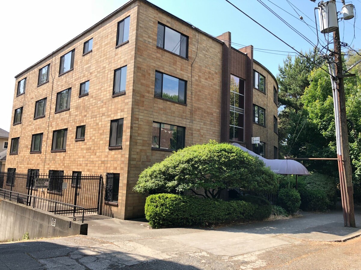 Photo - Cirque Apartments