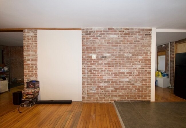 Photo - 78 Maple St