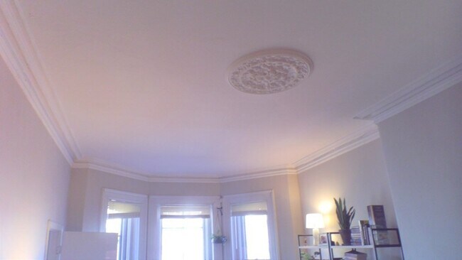 Photo - 30 Holyoke St Unidad 3