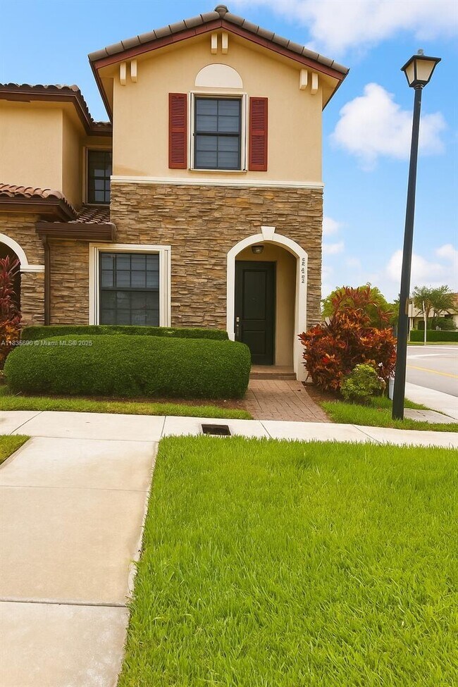 Building Photo - 11512 SW 151st Ave Rental