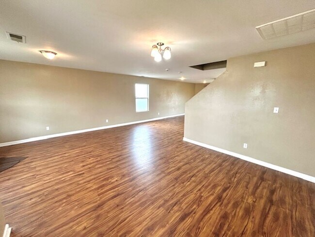 Photo - Move In Ready!-Charming 3 -bedroom Home with a move in special-$300 off first month's rent.