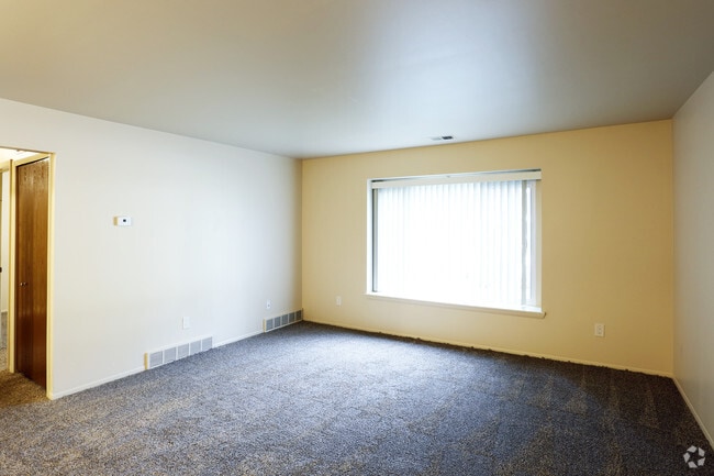 Living Room - Colony Hill Apartments