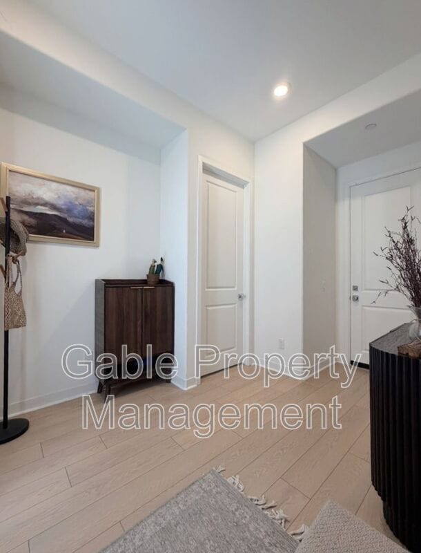 Photo - 27465 Viero Pl