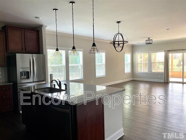 Photo - 8 Coughlin Wy