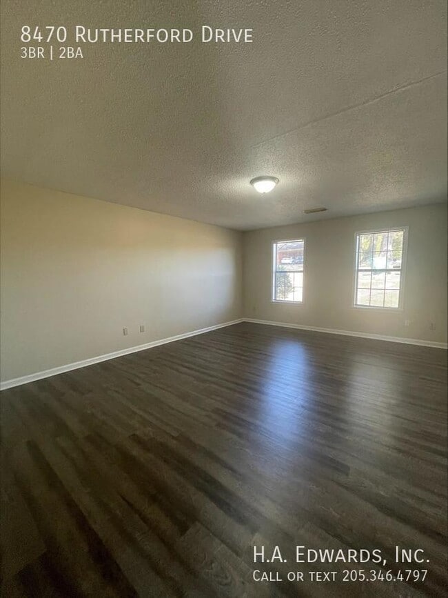 Photo - 8470 Rutherford Dr