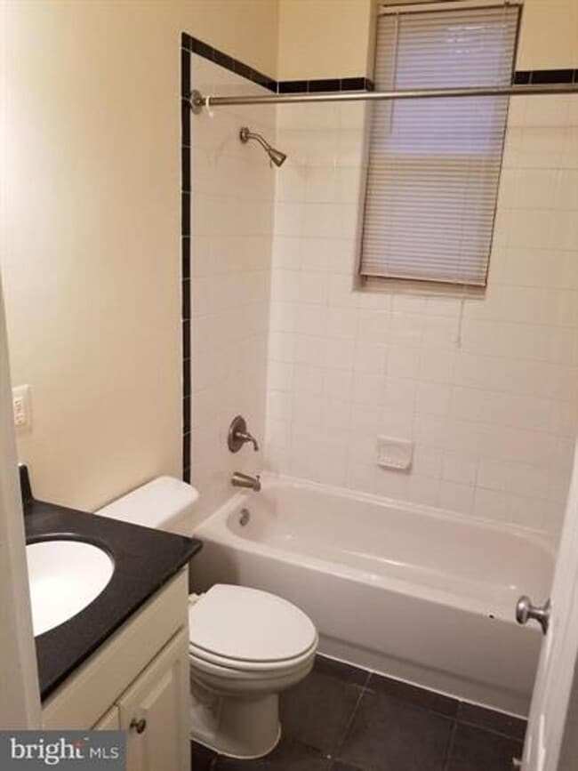 Photo - Remodeled One bedroom/ One Full Bathroom