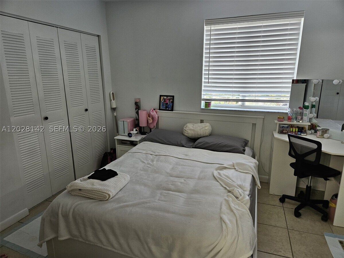 Photo - 8394 SW 152nd Ave