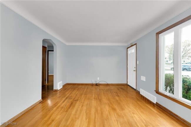 Photo - 5617 E 139th St