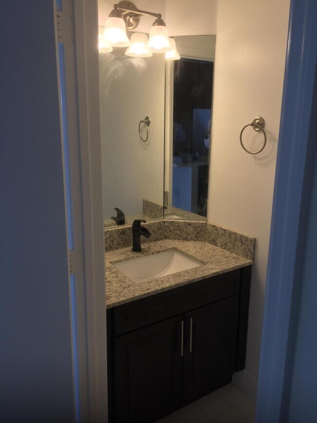 Photo - 401 SW 120th Ave