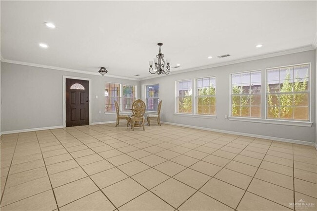 Photo - 16 Chaparral