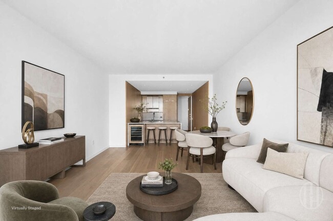 Photo - 111 W 56th St Unidad 40C