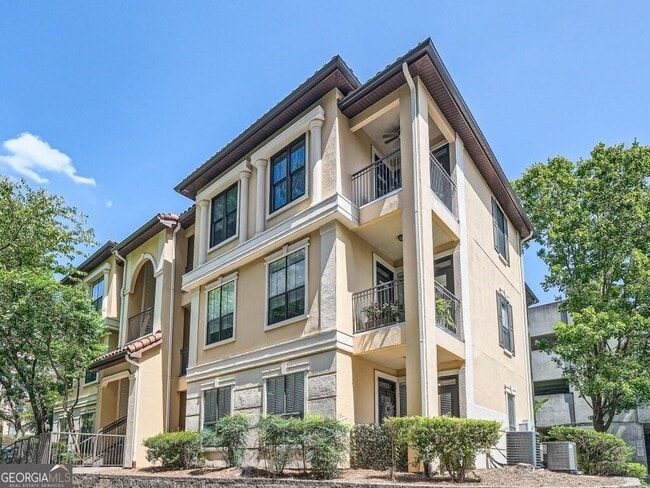 Photo - 3777 Peachtree Rd NE Unidad 912