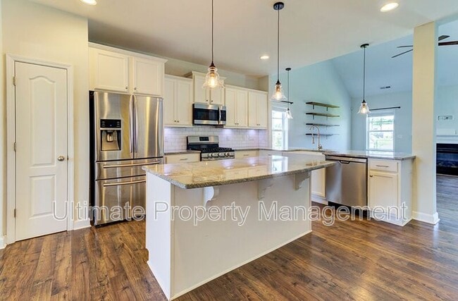 Photo - 7810 Bristlecone Dr