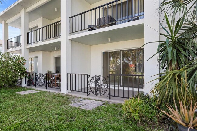 Photo - 4420 37th St S Condo Unit 4