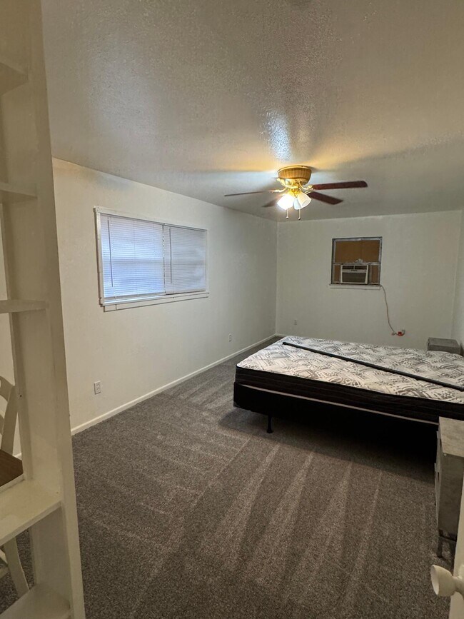 Photo - 2619 19th St