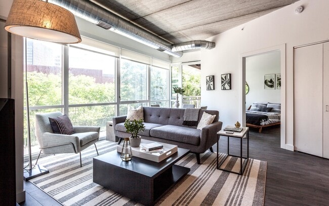 Photo - 1590 Elmwood Ave Unidad 1109