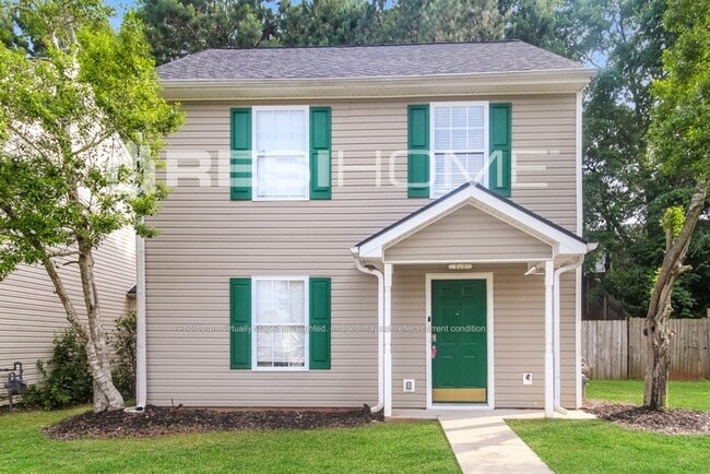 Building Photo - 211 Coral Cir