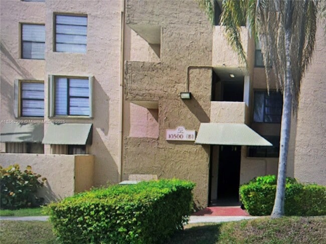 Photo - 10500 SW 108th Ave Unit B410