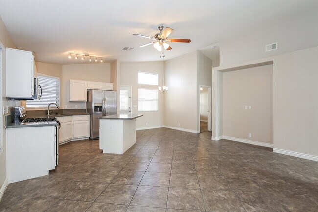 Photo - 8216 James Grayson Dr