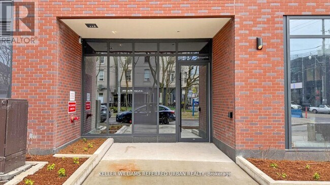 Photo - 5 Lakeview Ave Unit 606