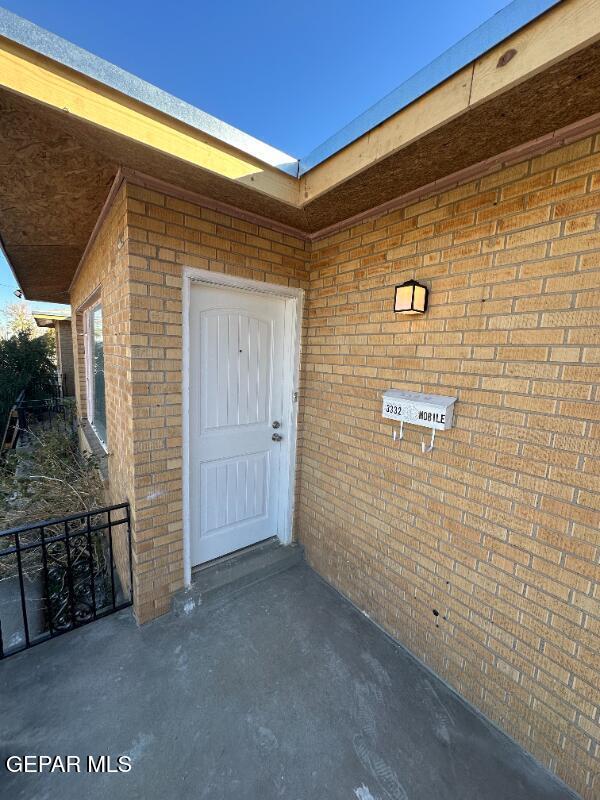 Photo - 3332 Mobile Ave