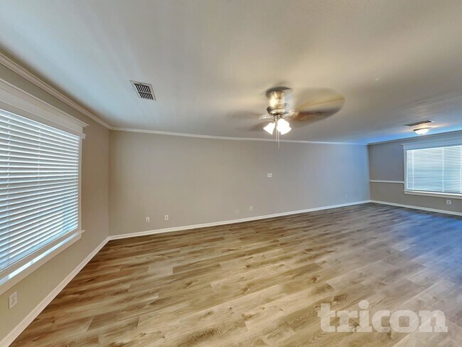 Photo - 1575 Wildflower Dr