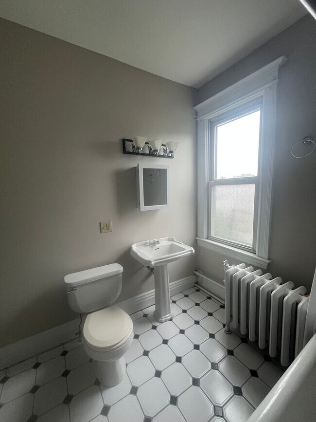 293 Dartmouth St Unidad 293 Dartmouth St Apt 2/UP