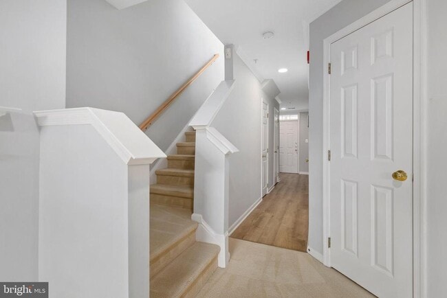 Photo - 351 Livermore Ln