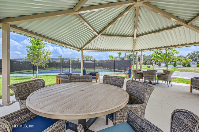 Building Photo - 109 Palma Dr