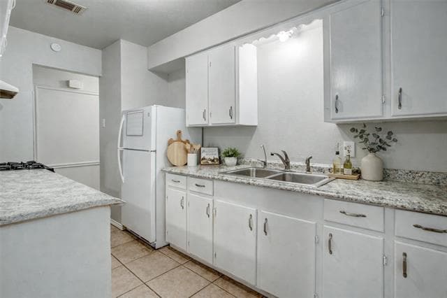 Photo - 919 Southloop Dr