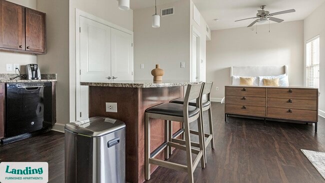 Photo - 2745 Westpointe Dr Unidad 633.1405820