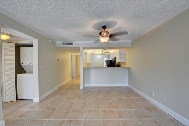 Photo - 16 Royal Palm Way Unit 202