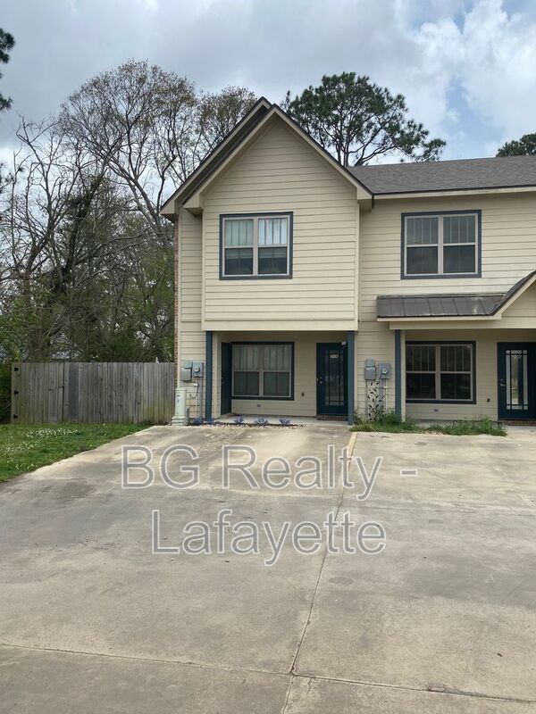 Building Photo - 208 Caudill Dr
