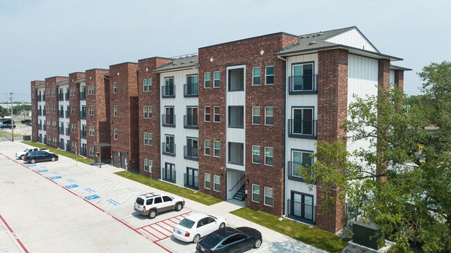 Photo - Fishpond at Alice