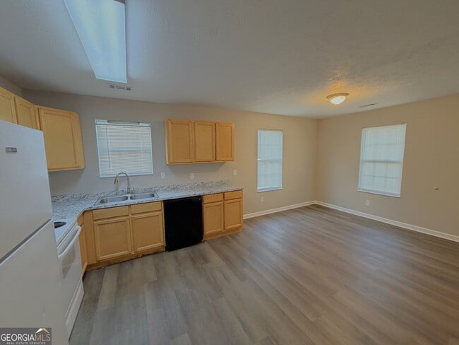 191 Harvell Dr Unit H-1