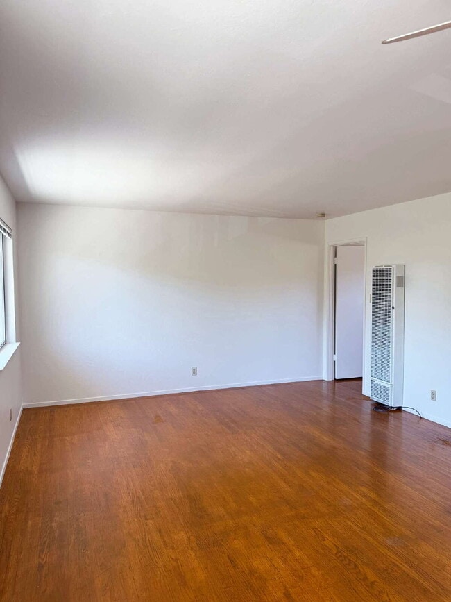 Photo - Charming 1BD/1BA Apartment Near Sonoma Plaza - Available Now. Unidad 4