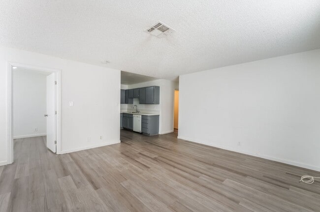 Photo - Upgraded 3 Bedroom Unit Near Air Force Base!