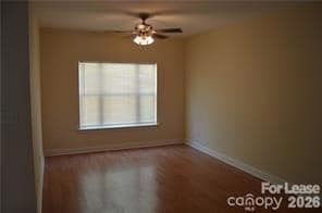 118 Sherman Oaks Ln