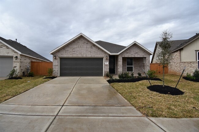 Building Photo - 6303 Golden Seaton Dr