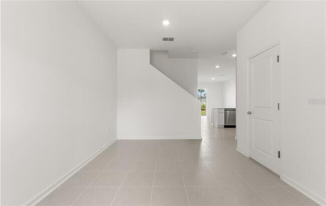 Photo - 2865 Pierr St