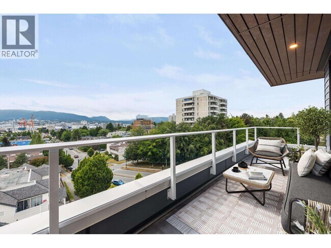 Photo - 1680 Adanac St Unité 206