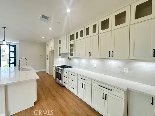 Photo - 204 N Willow Ave