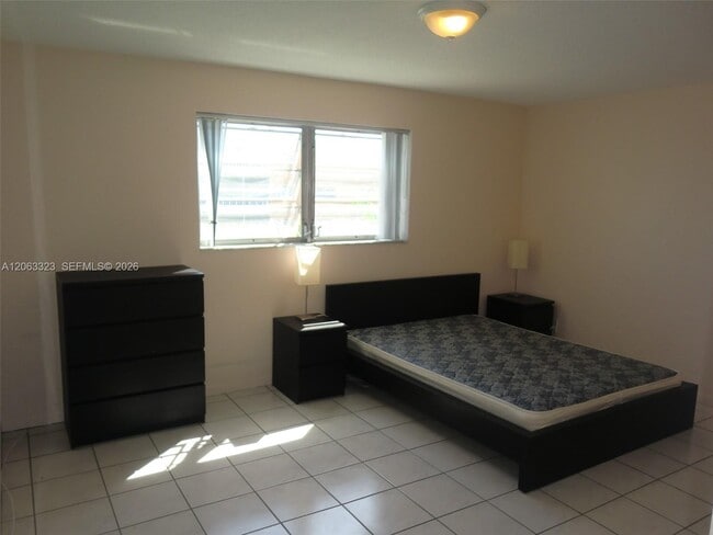 Photo - 218 NE 12th Ave Unit 507