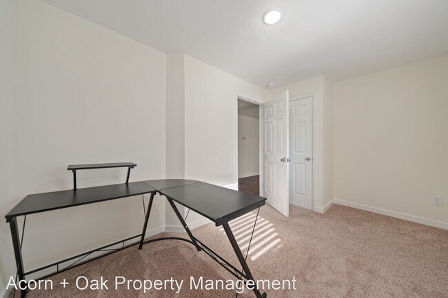 Photo - 3 br, 1 bath House - 410 New St,