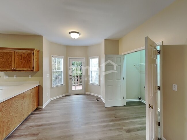 Photo - 2702 Camden Ct