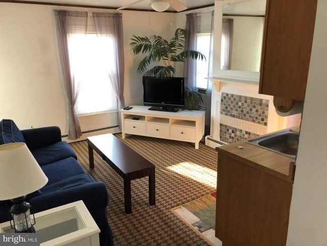 Photo - 14560 Solomons Island Rd S Unit 4