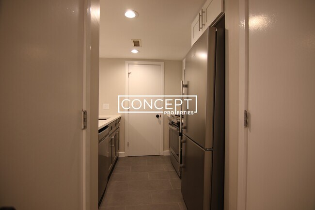 Photo - 1661 Washington St Unit 208