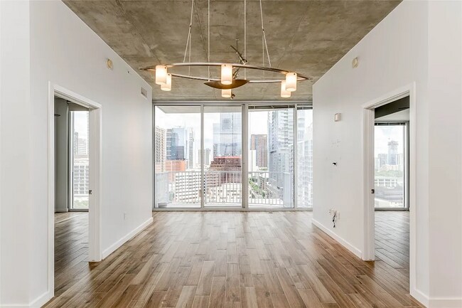 Photo - 360 Nueces St Apartment Unit 1505