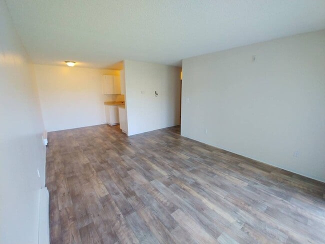 SUNDANCER APARTMENTS